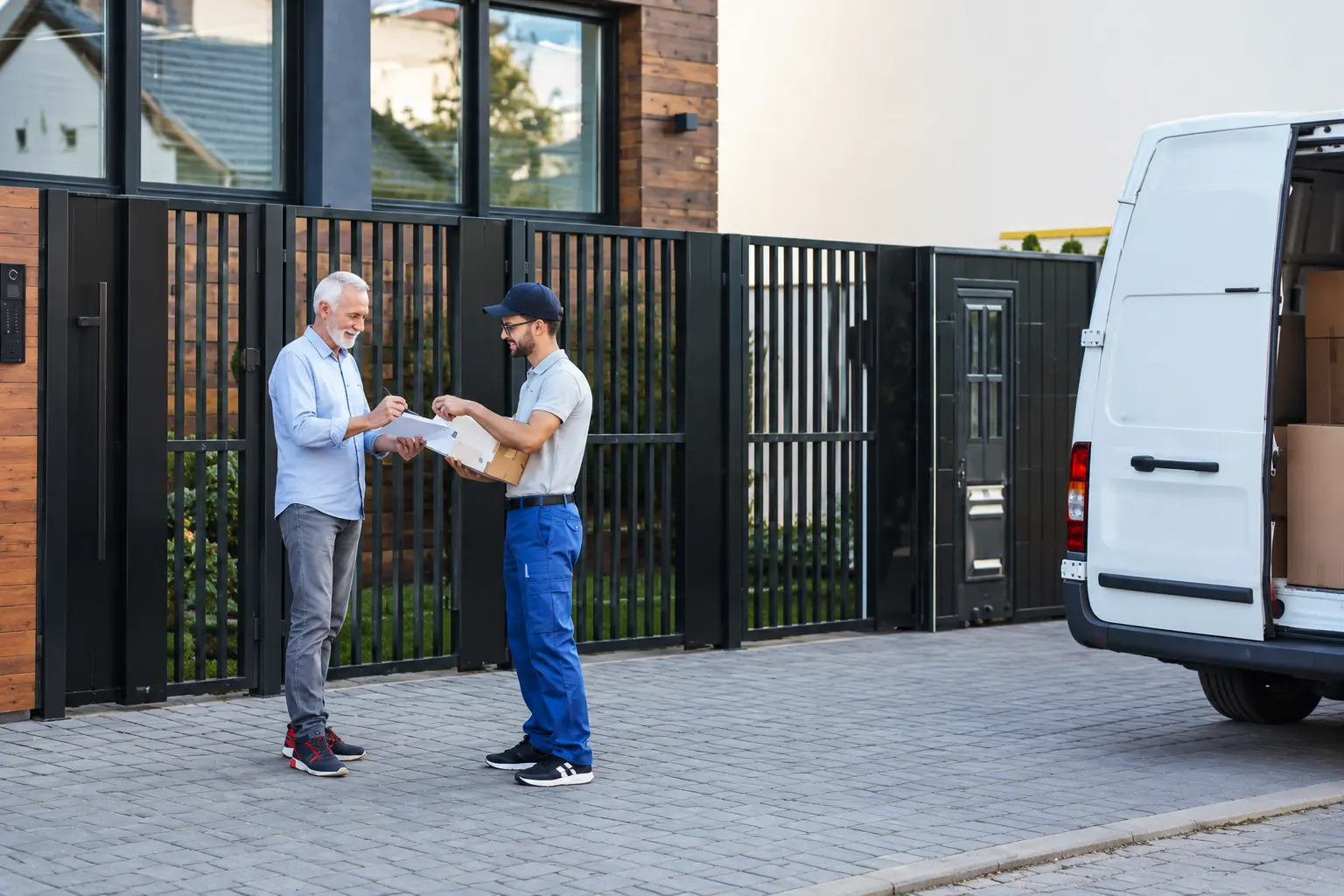 Contact Falcon Elite Movers